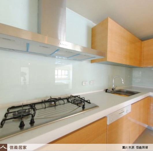 廚房磁磚,廚房收納櫃,廚房流理台,廚房烤漆玻璃