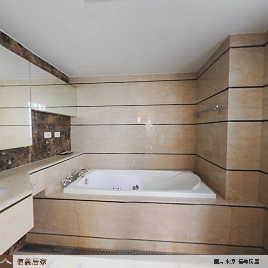 浴室鏡子,浴室毛巾架,浴室大理石牆面