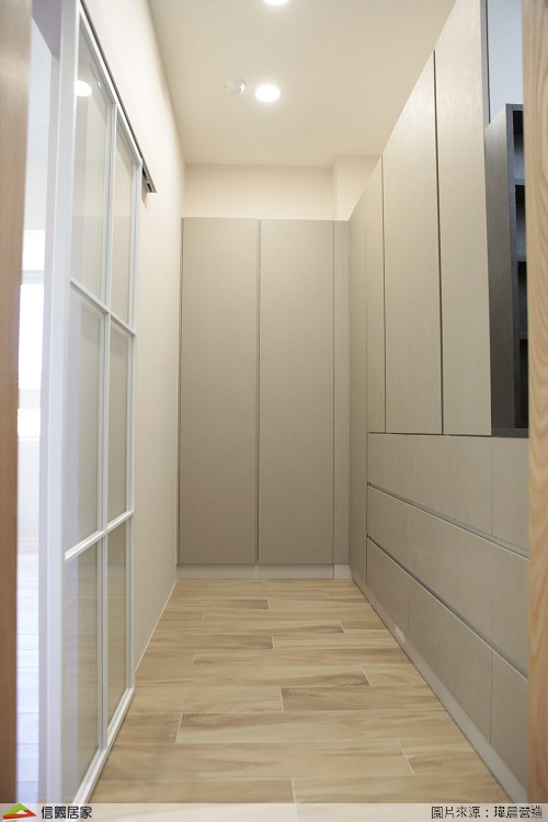 室內設計 木地板 磁磚 廚房 客廳